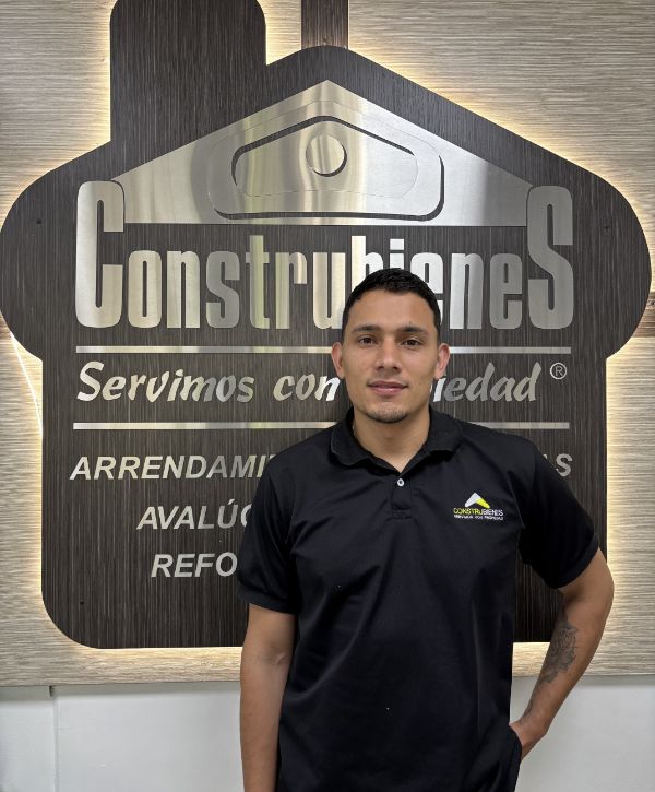 EMANUEL CACUA - Asesor comercial/Arriendo